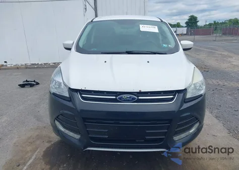 2015 Ford Escape Se z USA, uszkodzony, nr VIN 1FMCU9GX8FUC58644